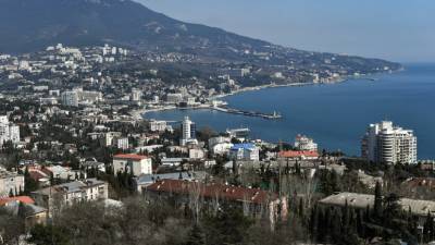 В Крыму сняли запрет на купание на 24 пляжах - russian.rt.com - Крым - с. 1 Июля
