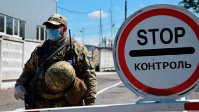 Россия запретила ввоз из Украины мороженного, газировки, макарон и ряда других продуктов
