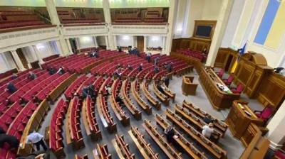Пока Разумков в отпуске, Рада попробует разблокировать законы о судебной реформе и "Укроборонпроме"