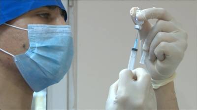 Новости на "России 24". Даже одна доза вакцины – уже серьезная защита от коронавируса
