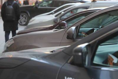 В Петербурге выявили 4,5 тысячи нарушителей парковки за неделю