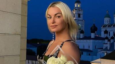 Балет в доспехах: Волочкова показала фото с «рыцарем» своего сердца