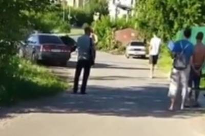 Труп 45-летнего мужчины обнаружен в автомобиле в Красноярске
