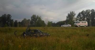 Водитель "Лады" вылетел с дороги в Сибири, погибли три пассажирки