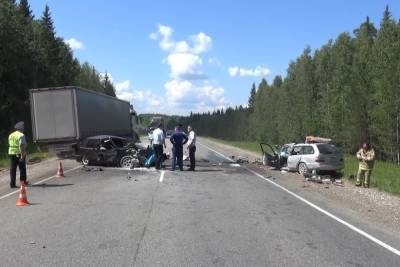 Три человека погибли в ДТП на трассе Пермь-Екатеринбург