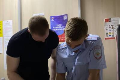 Тульский блогер Артем Волков в Рязани устроил конфликт с охранником магазина и полицией