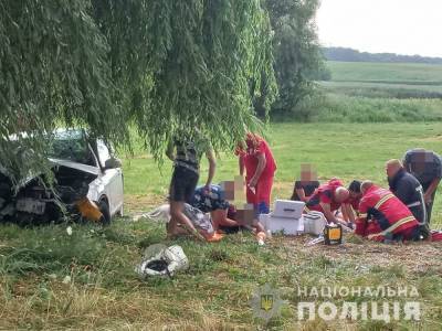 Полиция начала расследование ДТП в Волынской области. В авто находилось 12 человек
