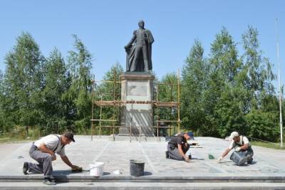 В Старожилове Рязанской области начали реставрировать памятнику Головнину