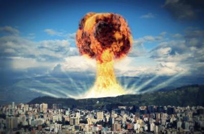 В Китае пригрозили Японии «безостановочными» ядерными бомбардировками