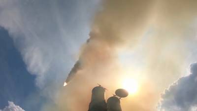 Боевые стрельбы ракетами С-500 по скоростной баллистической цели — видео