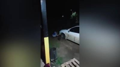 Таксистка в Бурятии заставила пассажиров мыть машину