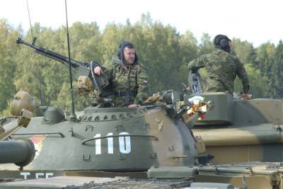 Россия перебросила танки на границу с Афганистаном