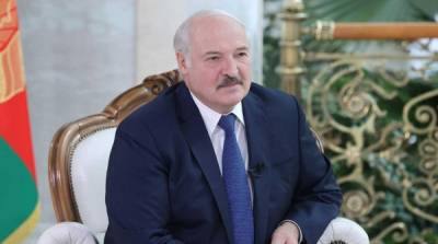 “Стеснялись предъявить”: Лукашенко посулил раскрыть всему миру “страшную правду”