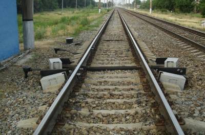В Астраханской области в связи с аномальной жарой усилен контроль за состоянием железнодорожной инфраструктуры