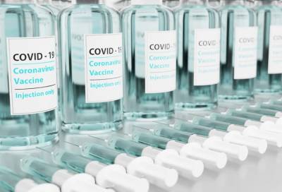 Михаил Мурашко ответит на вопросы россиян о вакцинации от COVID-19 в прямом эфире