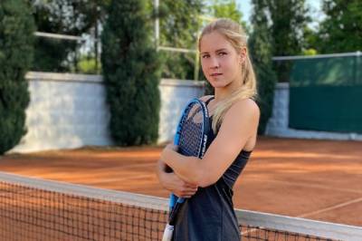 Захарова покинула турнир в Гдыне после первого круга