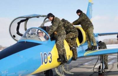 Летчики массово бегут из ВВС Украины - почему