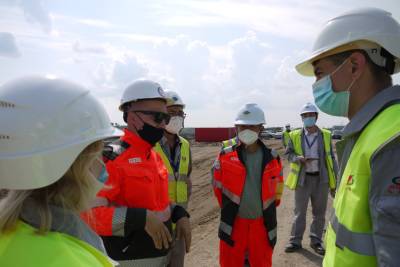 Усть-Луга ищет специалистов для крупного строительства газохимического комплекса