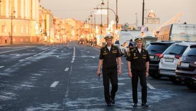 Смольный поручил готовиться ко дню военно-морского парада, как к ПМЭФ