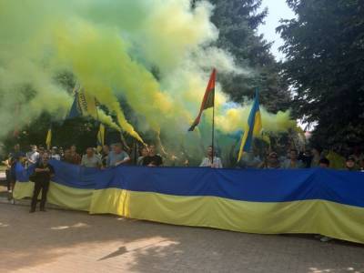 В Краматорске протестовали против назначения главой ВГА бывшего "регионала”