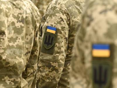Призыв в армию в Украине могут отменить с 2023 года – Корниенко