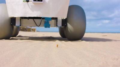 Робот-уборщик очистит пляжи от окурков