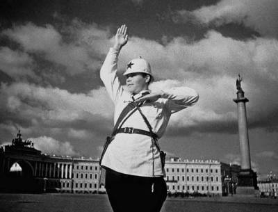 Когда милиционеры в СССР ходили в самой красивой форме