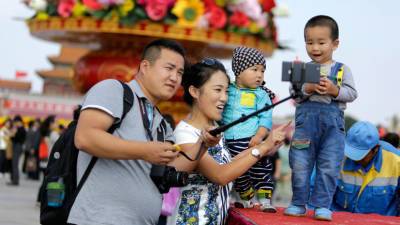 Китай отменил ограничение на рождение третьего ребенка в семье