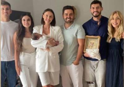 "Холостяк" Никита Добрынин и Даша Квиткова покрестили своего сына