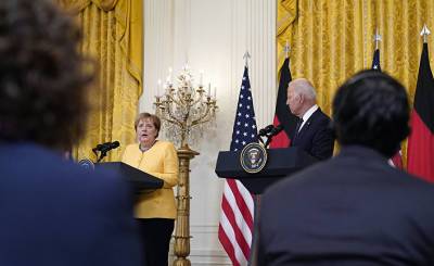 Хуаньцю шибао (Китай): Германия по-прежнему одной рукой защищается от США