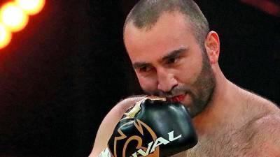 Тренер Гассиева анонсировал чемпионский бой боксера в ближайшие 2 года