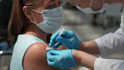 Глава ВОЗ спрогнозировал последствия вакцинации 70% населения стран