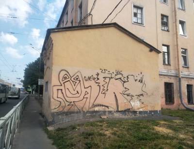 86 трансформаторных будок в Петербурге оказались изрисованы вандалами