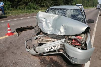 В Ивановской области пьяный водитель легковушки устроил ДТП - пострадали четверо детей