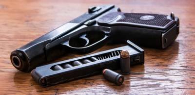 Дешевые пистолеты для Смелянского: «Укрпочта» закупает более 1,4 тыс. единиц оружия под патрон Макаров