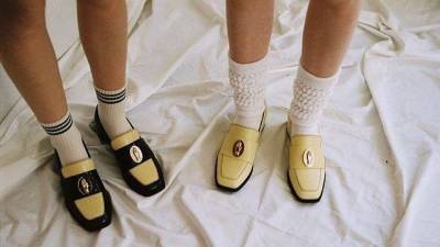 Любимые лоферы сестер Блатштейн — обувь, которую можно носить практически круглый год