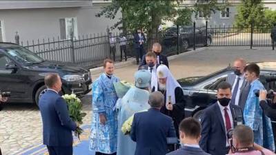 Начался чин освящения Собора Казанской иконы Божией Матери
