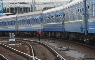 В Украине сбой в движении поездов из-за непогоды