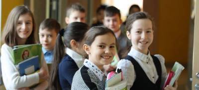 Школьникам Красногорска больше не нужно приносить справки о болезни