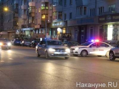 В Екатеринбурге водитель переехал остановившего его инспектора ДПС