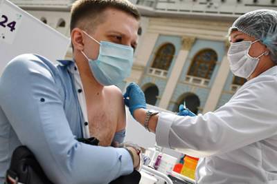 Песков ответил на вопрос о неравной доступности вакцин для россиян