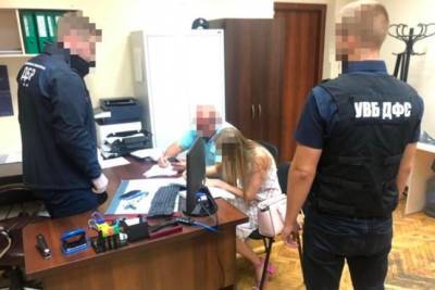 Чиновника киевской таможни уличили в махинациях на 6,5 млн