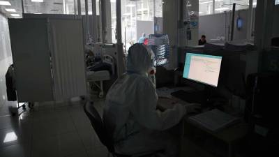 Песков заявил об открытости властей в отношении пандемии COVID-19