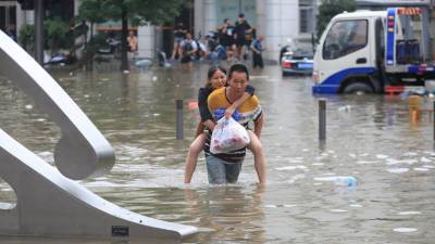 В Китае произошло мощное наводнение: сообщается о 12 погибших и тысячи эвакуированных