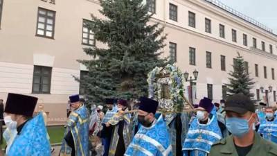 Воссозданный собор Казанской иконы Богоматери освятили в Казани