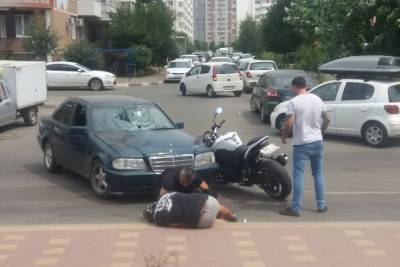 В Краснодаре ДТП с участием мотоциклиста чуть не закончилось дракой