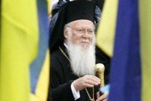 Общественная ситуация: вопросы безопасности и авторитет духовного лидера православных христиан