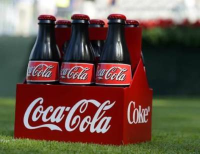 Чистая прибыль Coca-Cola в 1 полугодии выросла на 7% - до $4,9 млрд