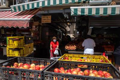 Либерман намерен снизить цены на продукты питания в Израиле