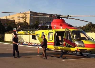 Тяжёлого пациента с кровотечением доставили в Рязань на вертолёте из Сараев